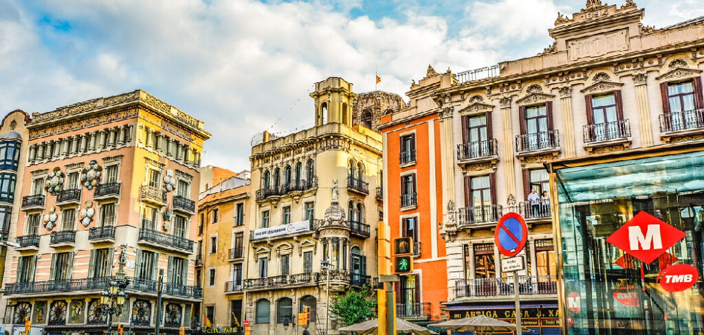 How to Travel From Barcelona to Valencia