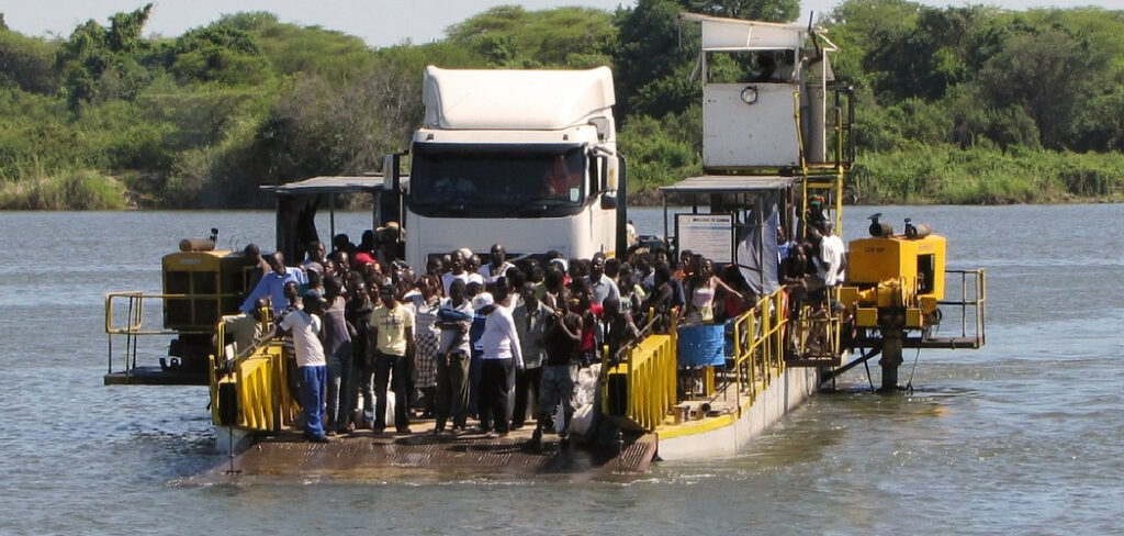 How to Travel With a Large Group on a Ferry