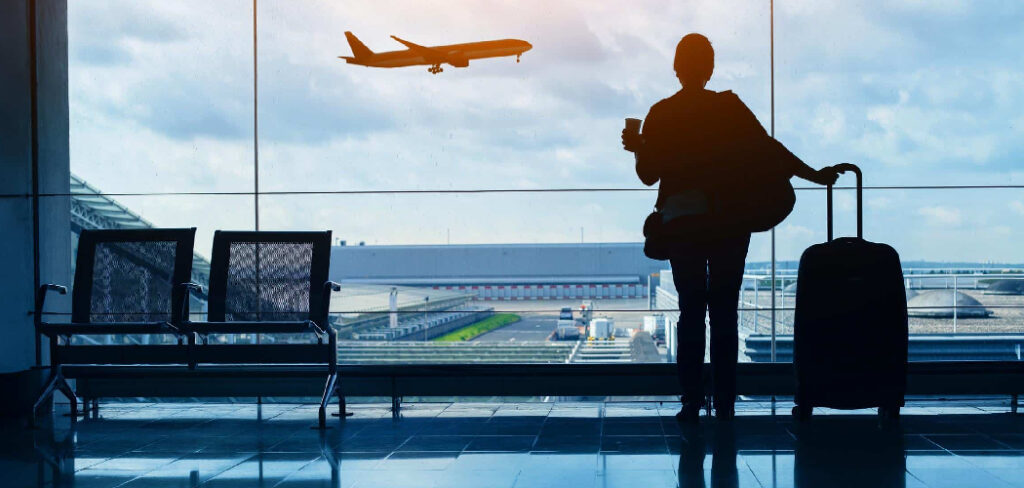 How to Stay Safe While Traveling