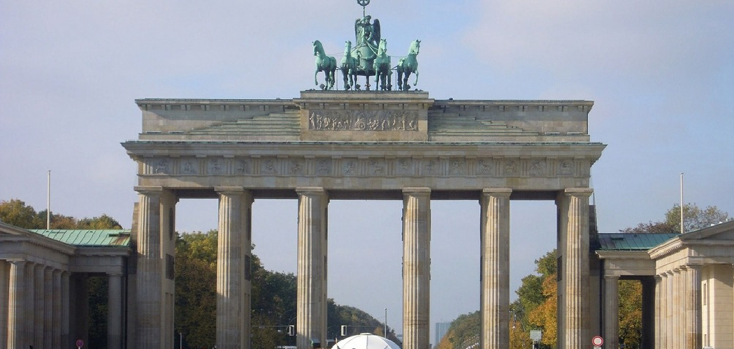 How to Travel From Berlin to Frankfurt
