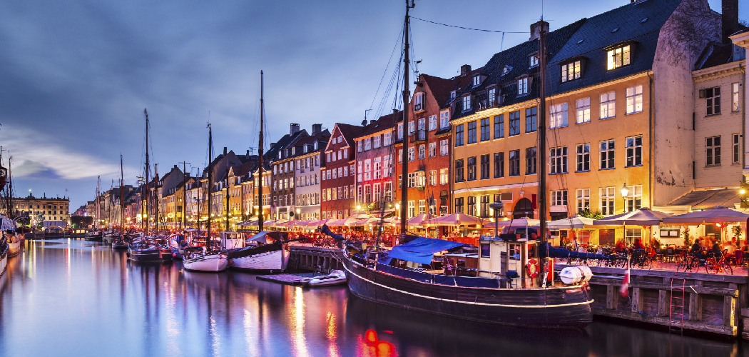 How to Travel From Copenhagen to Helsinki