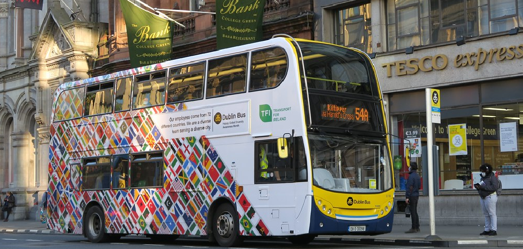 How to Travel From London to Dublin